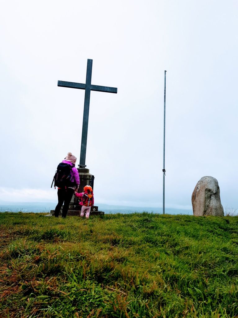 lackin hill cross